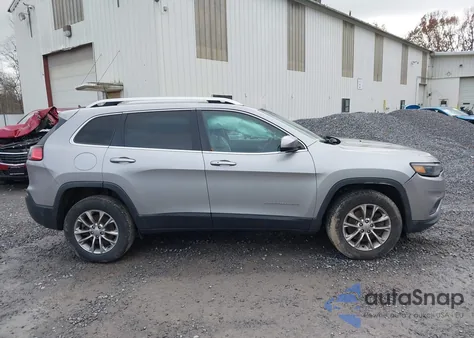 2019 Jeep Cherokee Latitude Plus 4X4 from USA, damaged, VIN 1C4PJMLB9KD189212